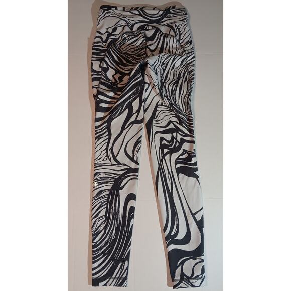 Lululemon Wunder Train 25″ High-Rise Zebra Swirl Leggings • Size 6 • Everlux - Picture 5 of 7